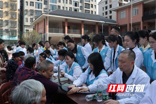 图片8.jpg 图片8.jpg