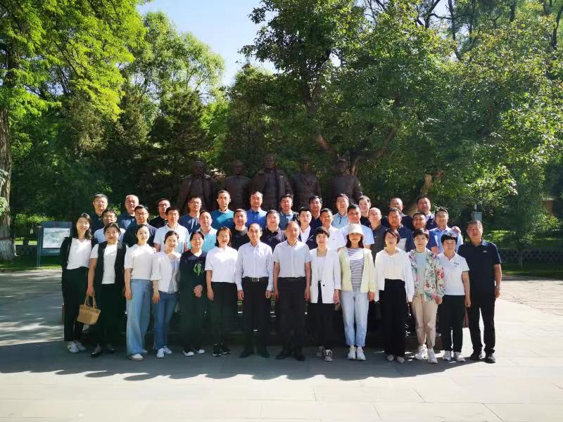 5ca94d4f6e036f7f2e6418fe55cf820.jpg 5ca94d4f6e036f7f2e6418fe55cf820.jpg