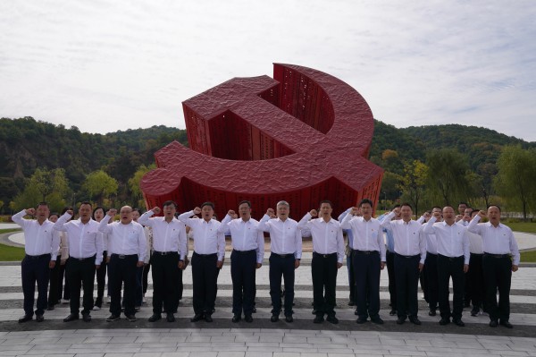 延安实践教学9.29_副本.jpg 延安实践教学9.29_副本.jpg