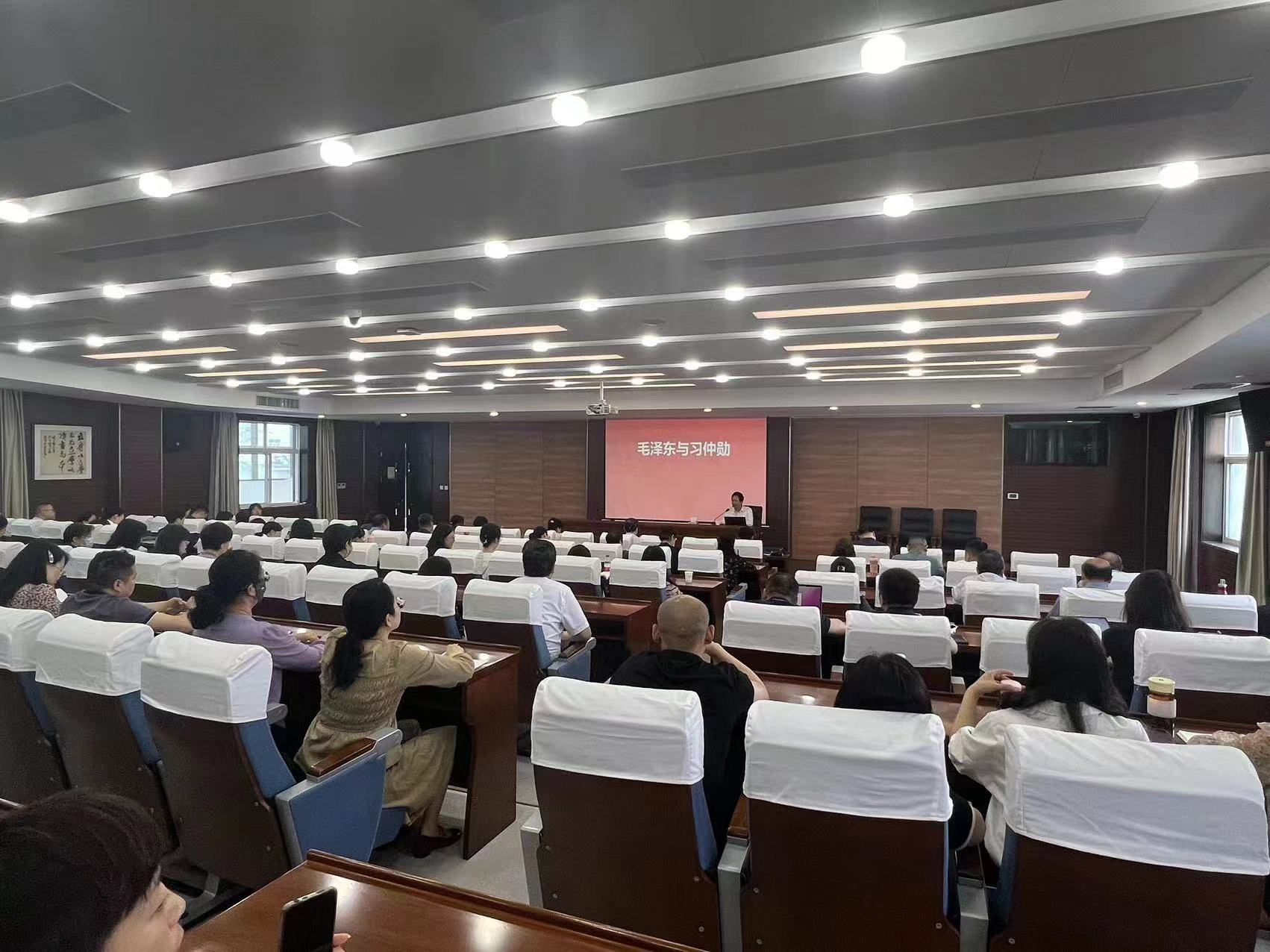 656ce60b93b0d9f5836f6043888c6d3.jpg 656ce60b93b0d9f5836f6043888c6d3.jpg