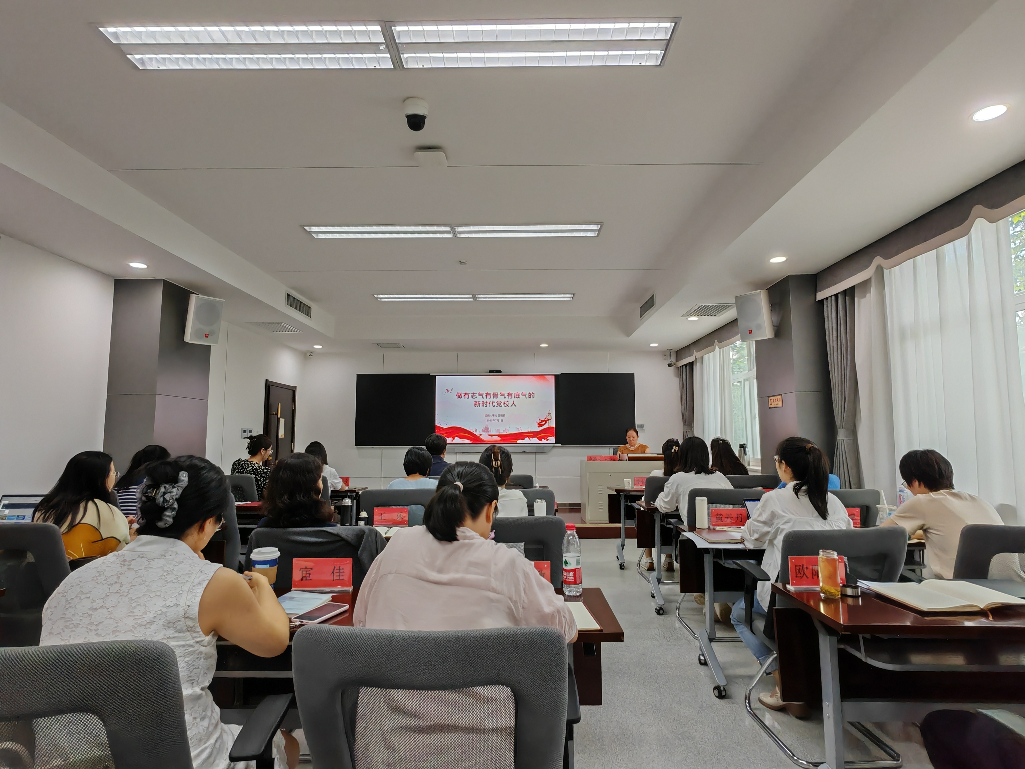 f1e1d74e61b7ec5b7b86075a2e1e775.jpg f1e1d74e61b7ec5b7b86075a2e1e775.jpg