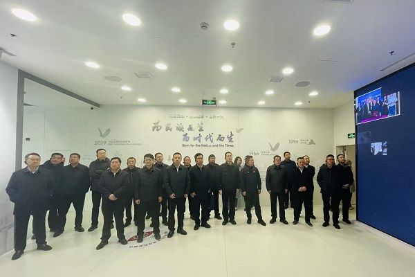 2025.12.5 秋季学期县（市、区）长进修班开展现场研学 - 副本.jpg