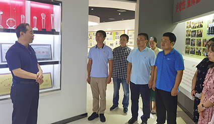 1596075705508067903.jpg xx.jpg