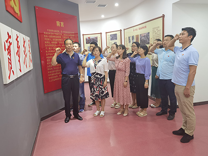 1596075762651053609.jpg x.jpg